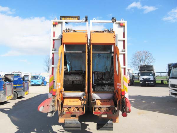 REF 75 - 2013 Mercedes Heil 50/50 Refuse Truck For Sale